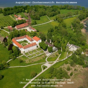 Замок Херренкимзее